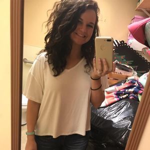 Meet your Posher, Lindsey